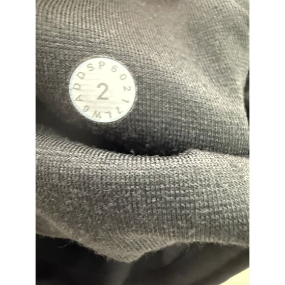 Lululemon Renewed Capri Black Leggings With Sheer Leg Panel Size 2 - Picture 7 of 7